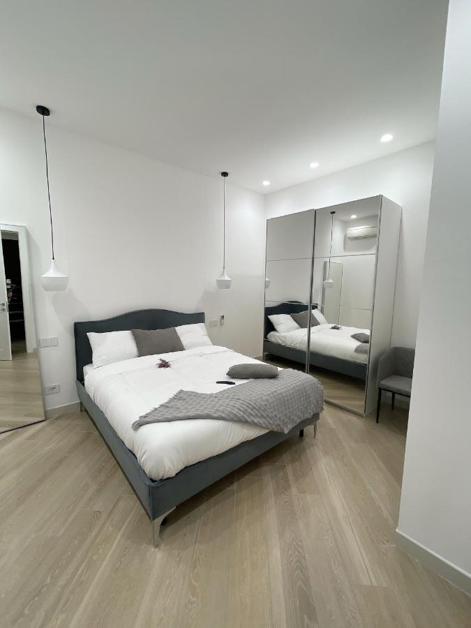 Appartamento Di Lusso A 800 Mt Arena ヴェローナ エクステリア 写真
