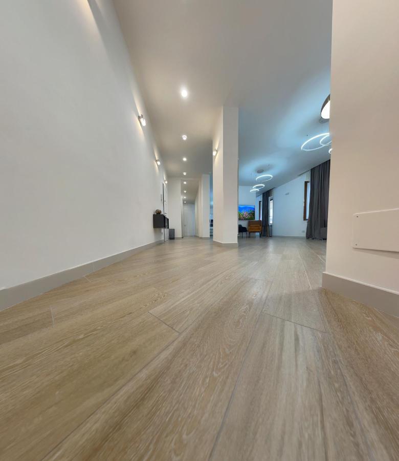 Appartamento Di Lusso A 800 Mt Arena ヴェローナ エクステリア 写真