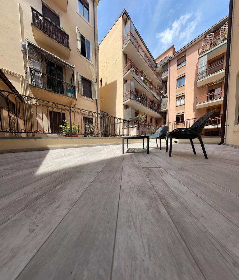 Appartamento Di Lusso A 800 Mt Arena ヴェローナ エクステリア 写真
